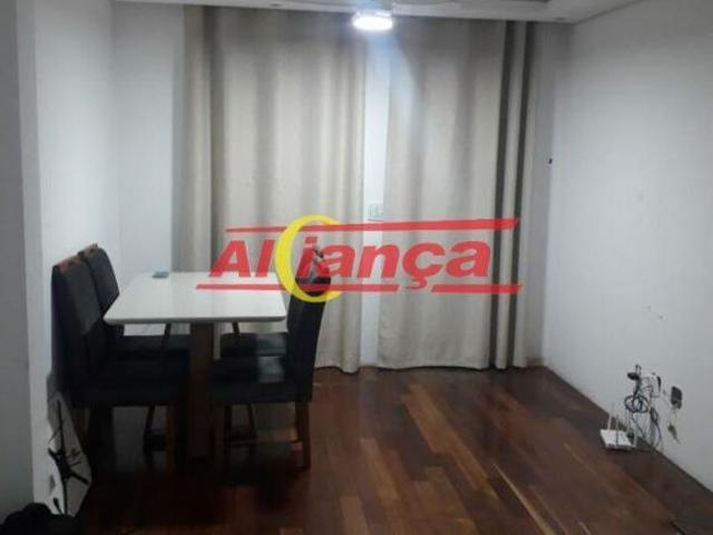 Sobrado à venda em Guarulhos Próx. Terminal Pimentas