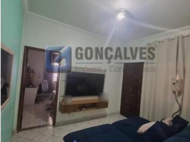 Sobrado à venda em Jardim Claudia, São Bernardo do Campo – 4 quartos, 2 vagas