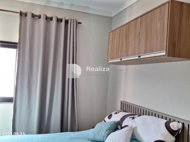 Sobrado à venda em São José dos Campos, Urbanova VII, com 3 suítes, com 210 m², Floradas do Paratey