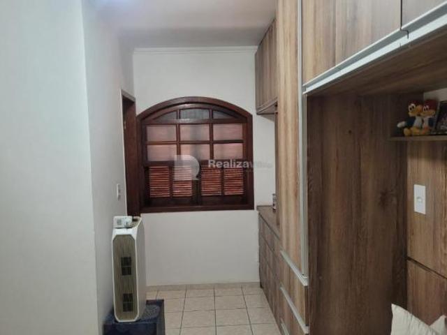 Sobrado à venda em São José dos Campos, Bosque dos Eucaliptos, com 4 quartos, com 137 m²