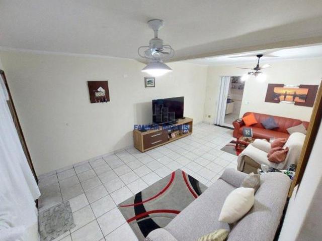 Sobrado à venda em Santos Campo Grande 2 quartos suíte 2 vagas