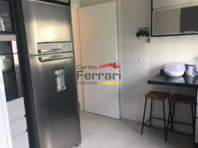 Sobrado à venda em Santana com 3 suites e 2 vagas