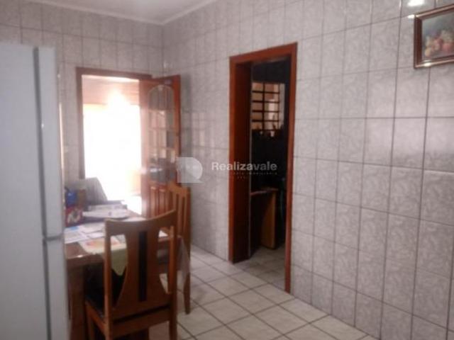 Sobrado à venda em Taubaté, Quiririm, com 4 quartos, com 320 m²