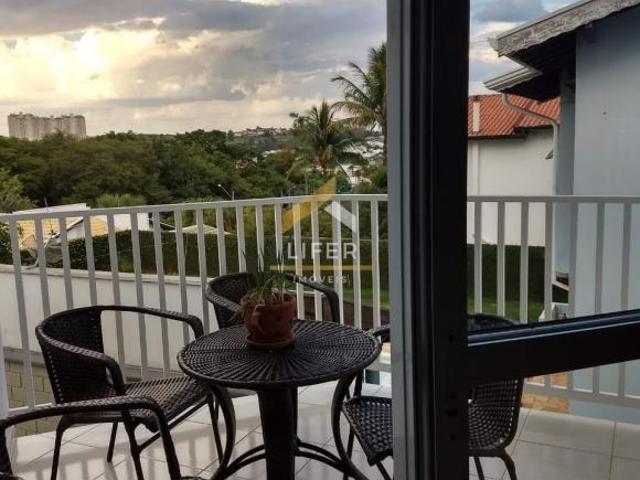 SOBRADO Á VENDA EM VALINHOS