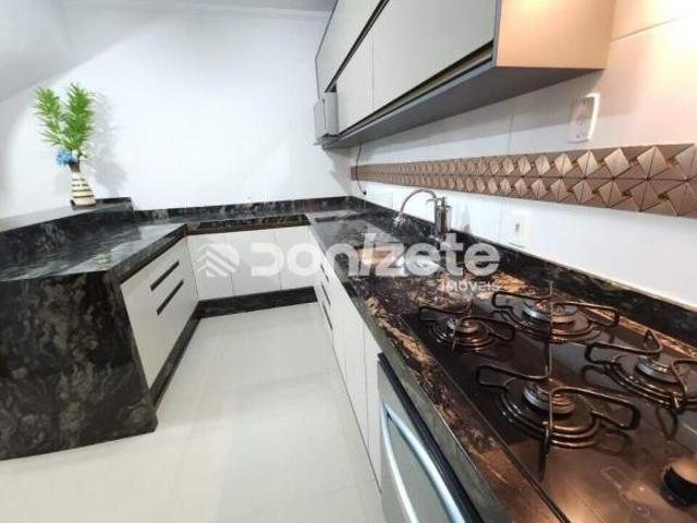 Sobrado à venda em Vila Gilda, Santo André – 3 quartos, 2 vagas