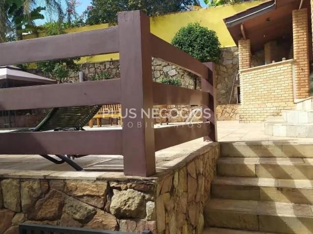 Sobrado À Venda Jardim América Sorocaba/SP 3 suítes 425 m²