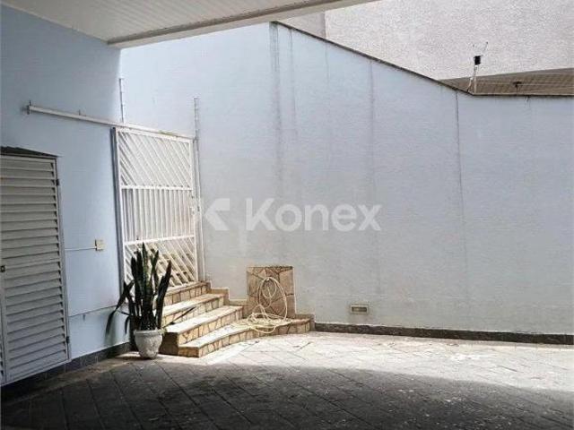 Sobrado à venda ou para alugar com 3 quartos em Vila Albertina, São Paulo