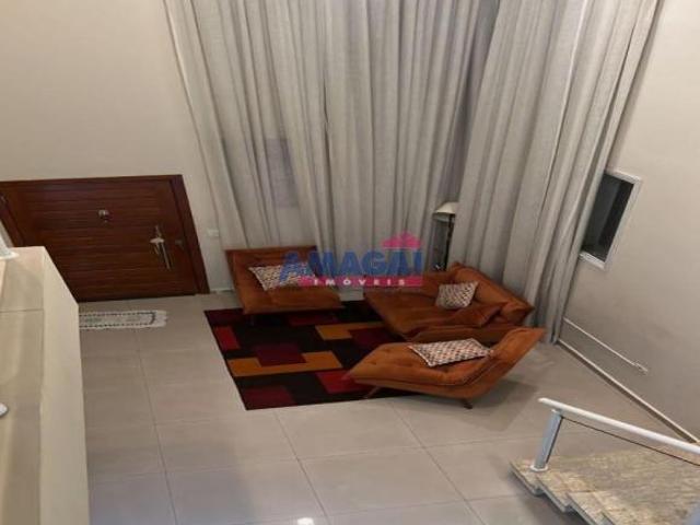 Sobrado a venda no Condominio Cristal Park com 205m²