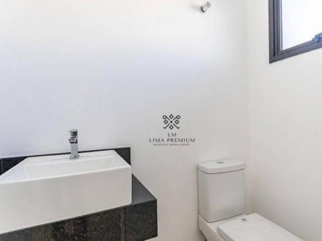 Sobrado com 3 dormitórios à venda, 136 m² por R$ 815.000,00 Cajuru Curitiba/PR