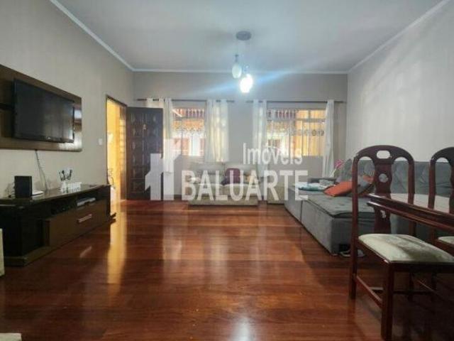 Sobrado a Venda no Campo Grande
