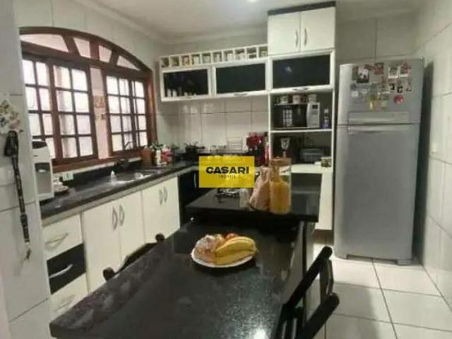 Sobrado à Venda no Assunção em São Bernardo | 3 Suítes | 185m²