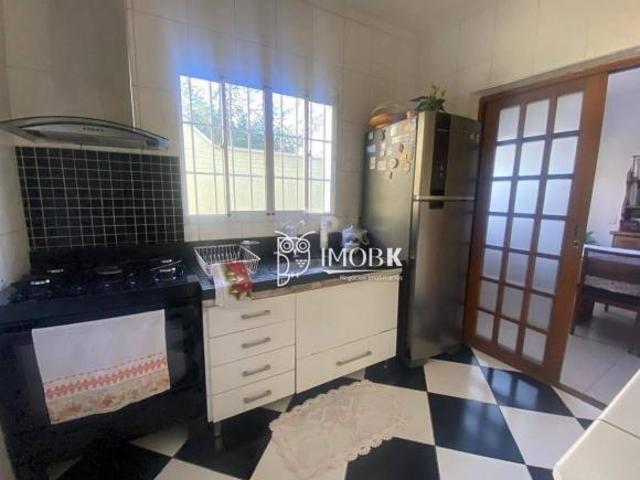 Sobrado à Venda no Bairro Mirante em Jundiaí/SP – 3 Quartos, Suíte, Espaço Gourmet e 2 Vagas