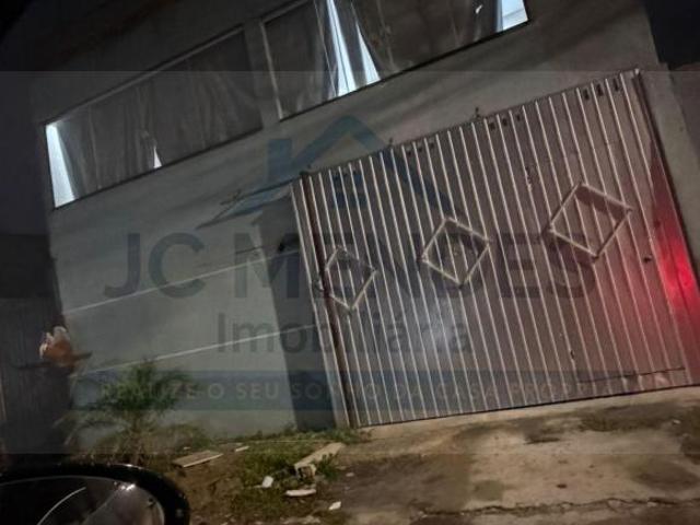 Sobrado à venda no bairro Centro São José dos Pinhais/PR