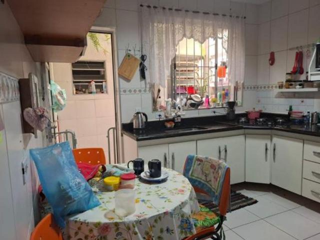 Sobrado à venda no Bairro da Vila Souza na Avenida Deputado Cantídio Sampaio