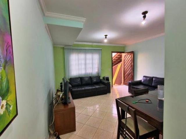 Sobrado à venda no Bairro do Jardim Vista Linda na Rua Venceslau Gomes da Silva