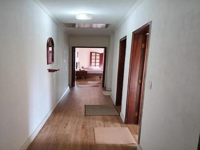 Sobrado à venda no Bairro do Jardim Maristela na Rua Erva Divina