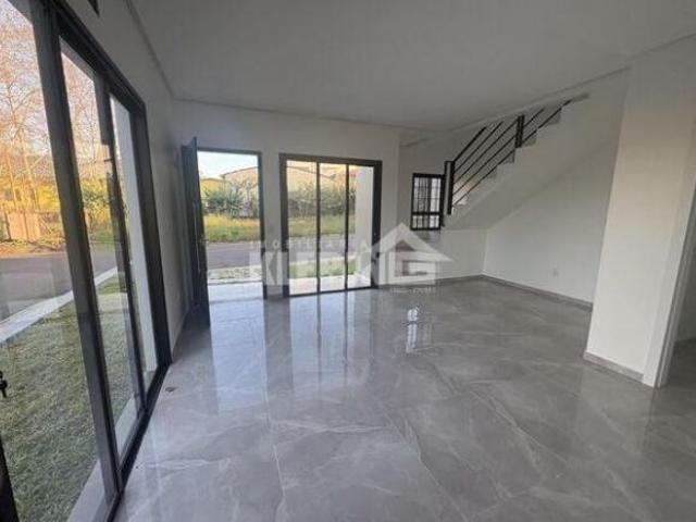 Sobrado à venda no bairro Jardim do Vale Bom Princípio/RS