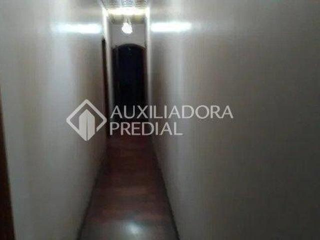 Sobrado á venda no Bairro Jardim, em Santo André, em terreno de 10 x 50