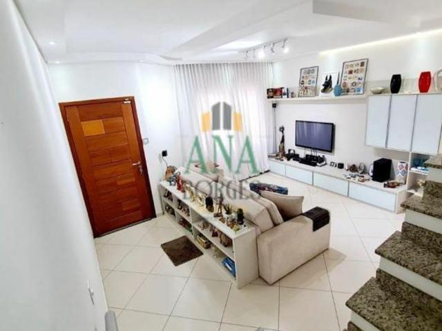 Sobrado a venda no bairro Jardim Leocádia