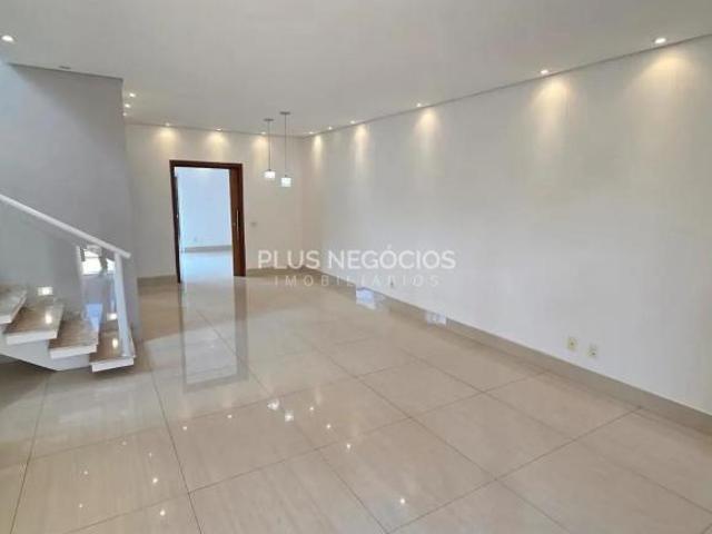 Sobrado à Venda no Ibiti Royal Park Sorocaba 3 Suítes Piscina 222 m² Alto Padrão