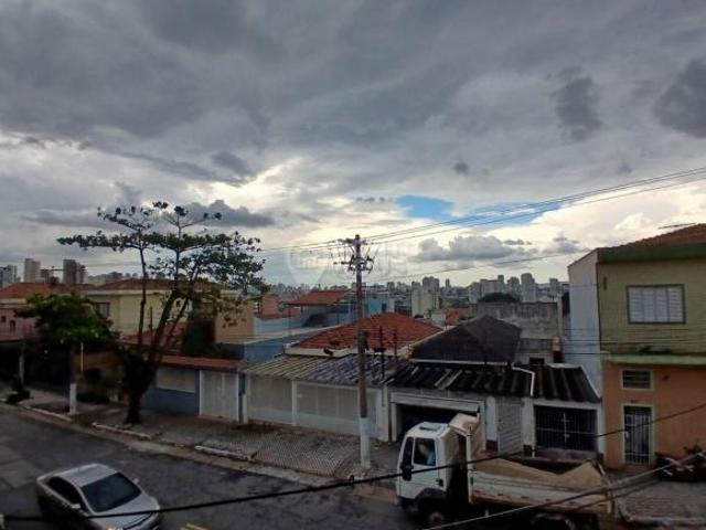 Sobrado à venda no Ipiranga de 220m², 5 dormitorios, 3 banheiros e 1 vaga