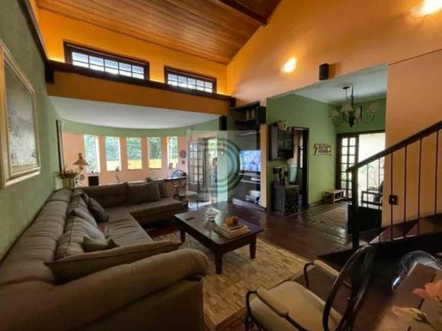 Sobrado à venda no Jardim Bonfiglioli, com 250m²
