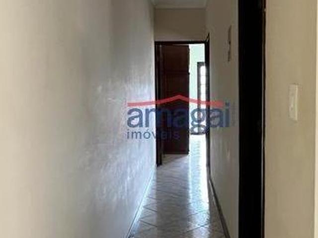 Sobrado à venda no Jardim Satélite 4 quartos com suite