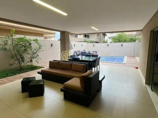 Sobrado a Venda no Jardins Mônaco!