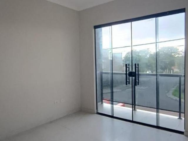Sobrado à venda no Sítio Cercado, Curitiba