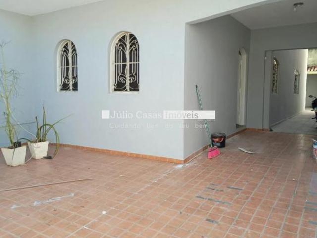 Sobrado à venda no Prestes de Barros