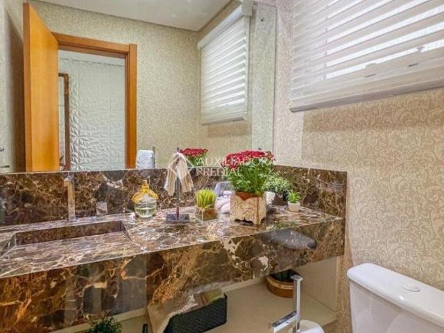 SOBRADO à Venda no Privilège Exclusive Houses 3 Dormitórios, Suíte com Closet e Pátio com Hidro