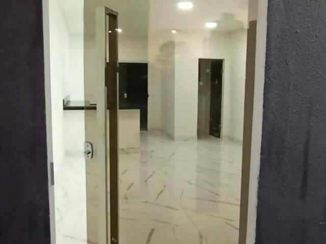 Sobrado à venda no Residencial Jardim D&apos ELI com 73m² na Vila São Lucas, 59 Centro, Jacareí SP