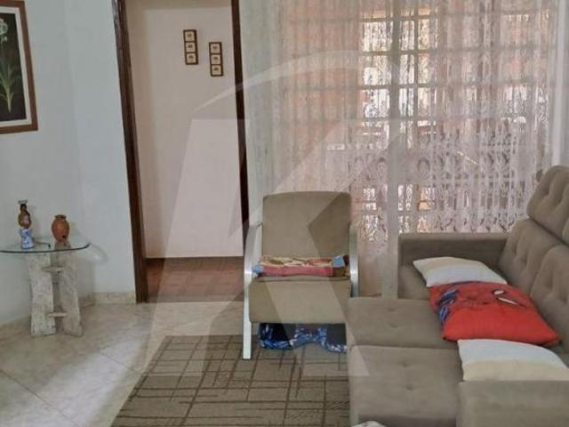 Sobrado à Venda no Tremembé, 159 m², 3 Dormitórios e Vista para a Serra