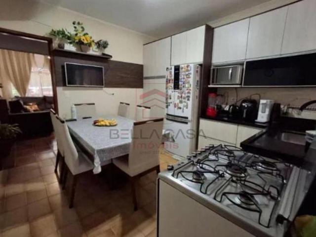 Sobrado à venda na Mooca 106m2 2 dormitórios 2 banheiros