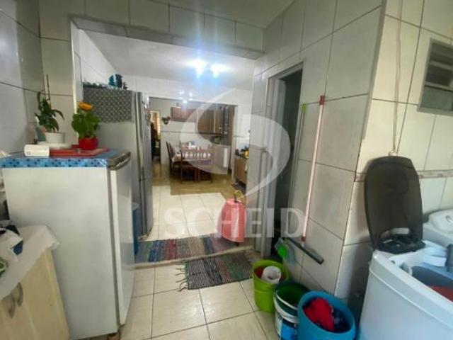 Sobrado à Venda na Região de Interlagos com 2 Dormitórios e 1 Vaga