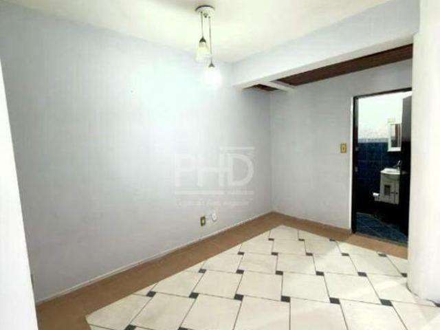 Sobrado à venda na Vila Vitória, Santo André – 3 dormitórios 1 suíte, quintal e 8 vagas