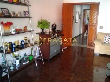 Sobrado a venda na Vila Ipojuca, 278 m², 4 dormitórios, 4 vagas!