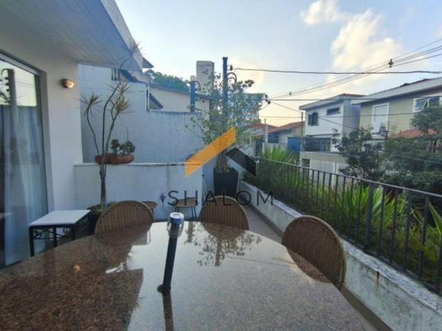 Sobrado à venda na Vila Progredior