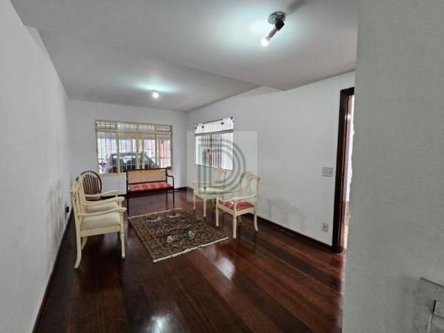 SOBRADO Á VENDA SEMI ISOLADO 133 MTS