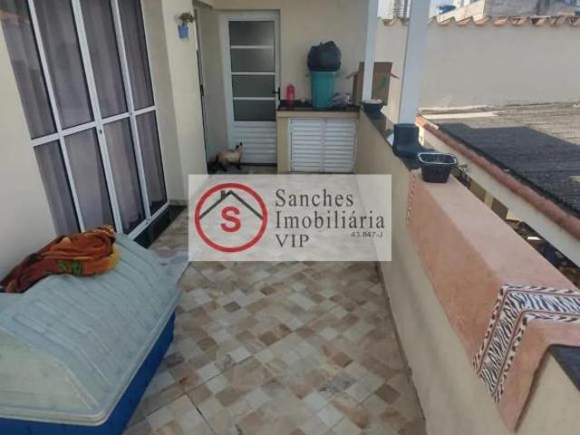 SOBRADO A VENDA PRÓXIMO AO METRÔ VILA PRUDENTE. 5 DORMITÓRIOS E 3 SALAS, QUINTAL COM CHURRASQUEIRA E