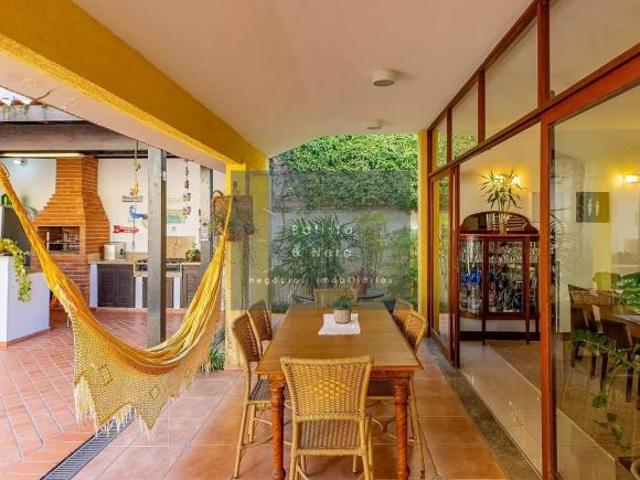 Sobrado à venda Rua Bernarda Luis, 68 R$ 3.499.000,00, Vila Madalena, São Paulo, SP