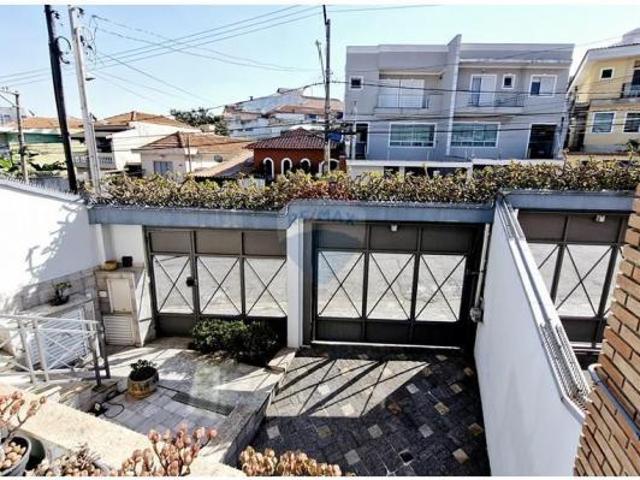 Sobrado à venda Vila Maria com 3 quartos sendo 1 suite, 5 vagas, área gourmet