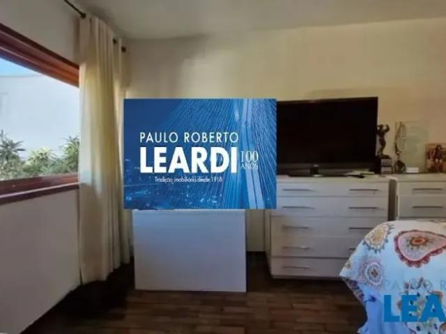 Sobrado alto da boa vista sp