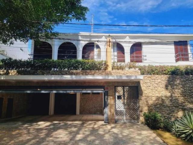 Sobrado alto padrão à venda, Interlagos, 4 dormitorios, sendo 2 suites, 6 banheiros, 5 vagas São Pa