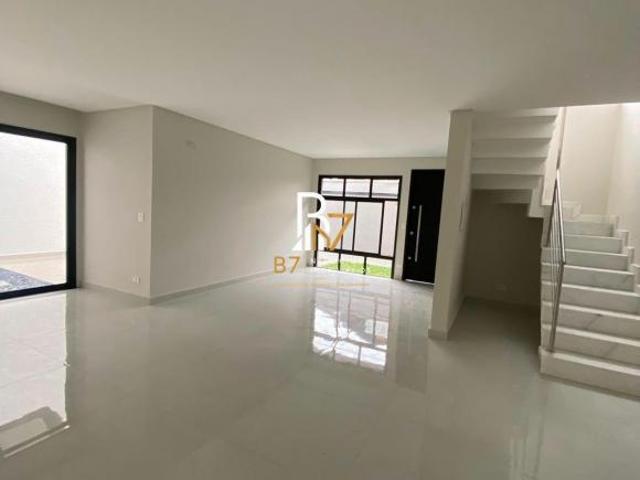 SOBRADO ALTO PADRÃO RESIDENCIAL SANTO AMARO ÁGUA VERDE