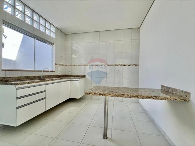 Sobrado Alugar, 3 Dormitórios localizado em São Miguel, Barreiras, Bahia, 47800 462 | Brasil
