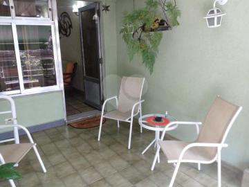 Sobrado Amplo à Venda no Jardim França – 2 Dorms e 2 Vagas