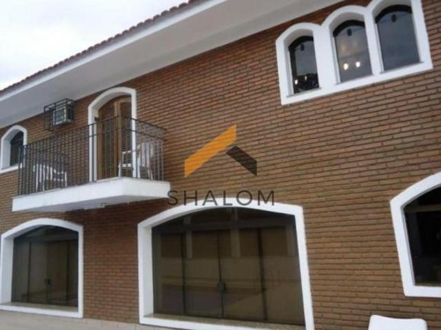 Sobrado amplo à venda na Vila Progredior