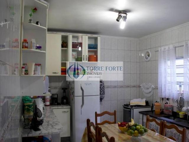 Sobrado Amplo com 5 Dormitórios e 2 Vagas na Região Artur Alvim