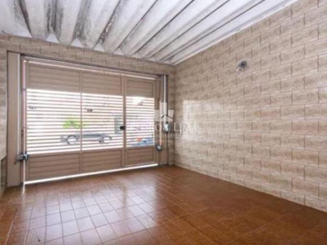 Sobrado bem localizado na Vila Carrão, 180m2 de área construída, 2 quartos, 2 banheiros, 2 vagas